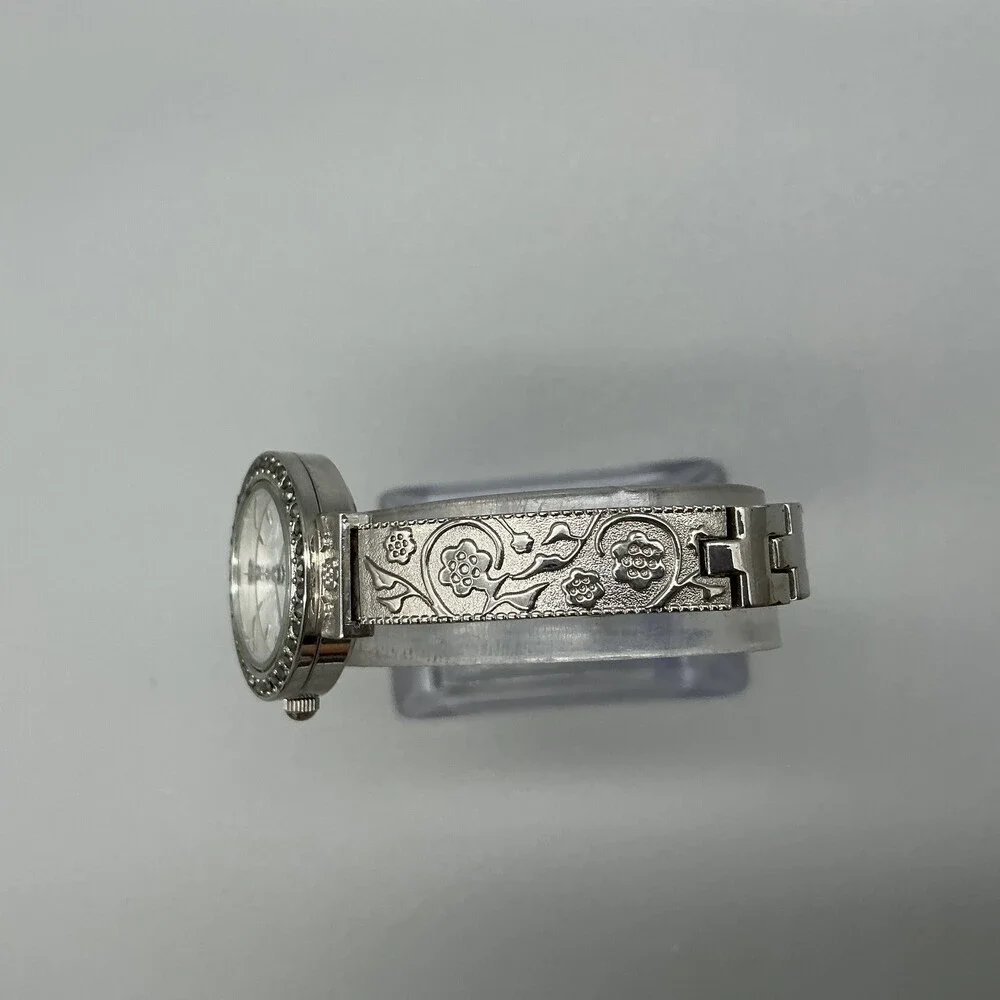 Valletta Womens Watch 24mm Silver Tone Floral Scroll Stretch Band New Battery